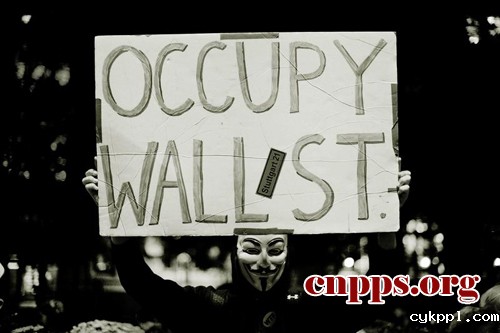 “占领华尔街”——折射美国社会的多棱镜