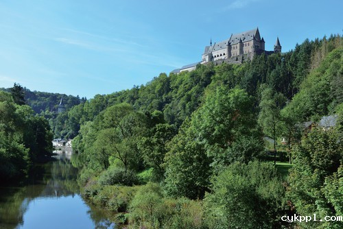 尼康D800D800E经济型镜头搭配