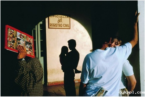 如何评论街头摄影作品