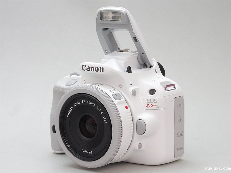 白色版佳能EOS 100D真机图赏