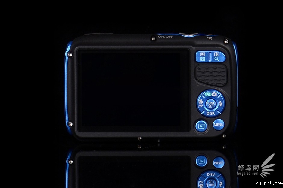 驴友必备三防机 佳能PowerShot D30图赏