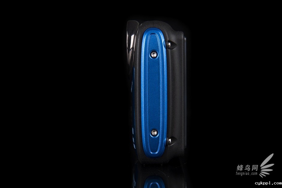 驴友必备三防机 佳能PowerShot D30图赏