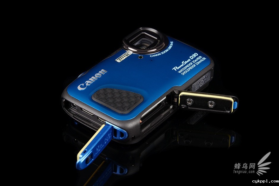 驴友必备三防机 佳能PowerShot D30图赏