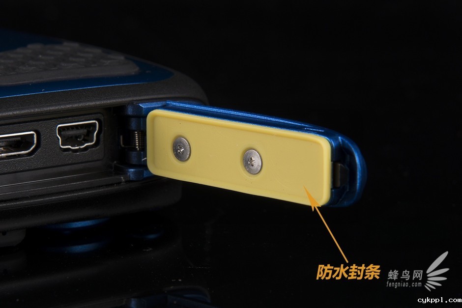 驴友必备三防机 佳能PowerShot D30图赏