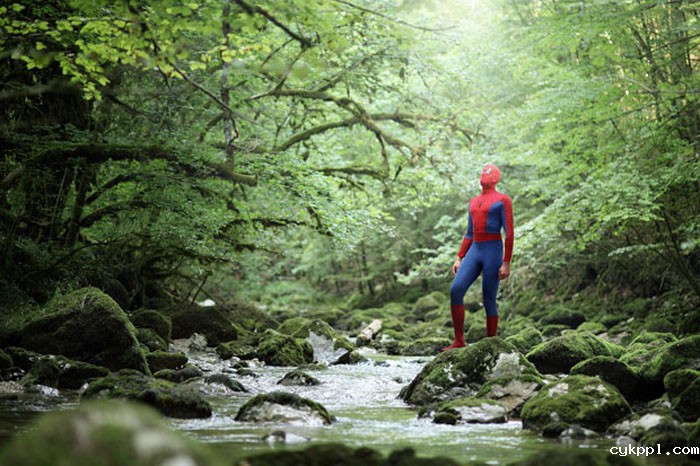 超级英雄的寂寞生活