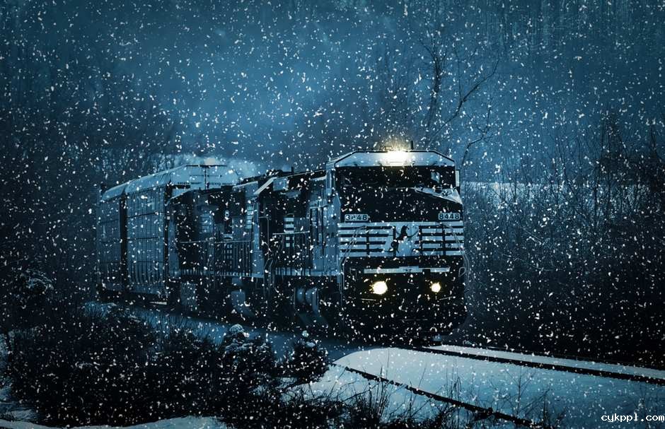 一路风光不遗漏 乘火车遇见未知的自己