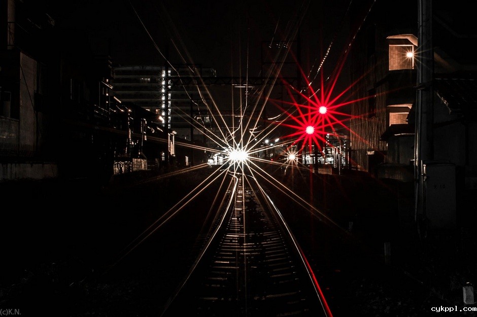 一路风光不遗漏 乘火车遇见未知的自己