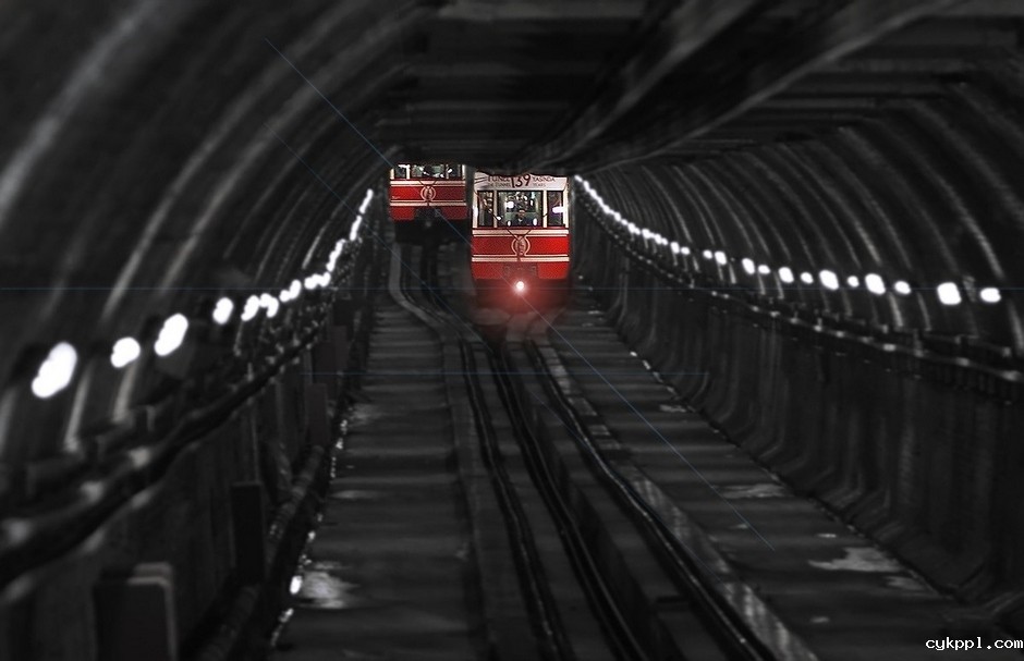 一路风光不遗漏 乘火车遇见未知的自己