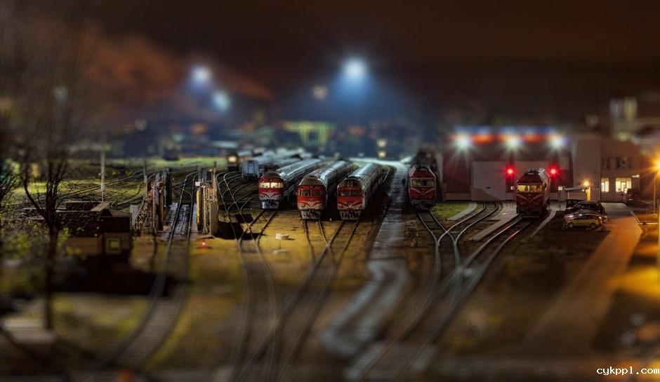 一路风光不遗漏 乘火车遇见未知的自己