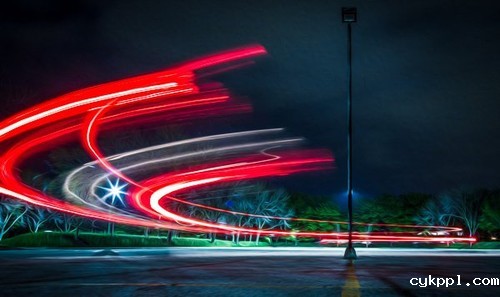 展现大气 拍好光轨摄影的5大进阶技法