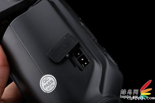 GN80裸管J灯 神牛AD360闪光灯详细评测