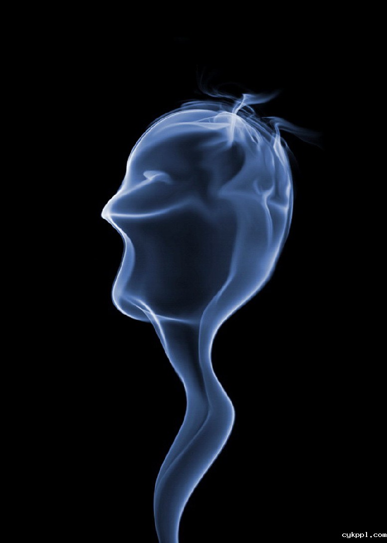 奇异形态的烟雾照