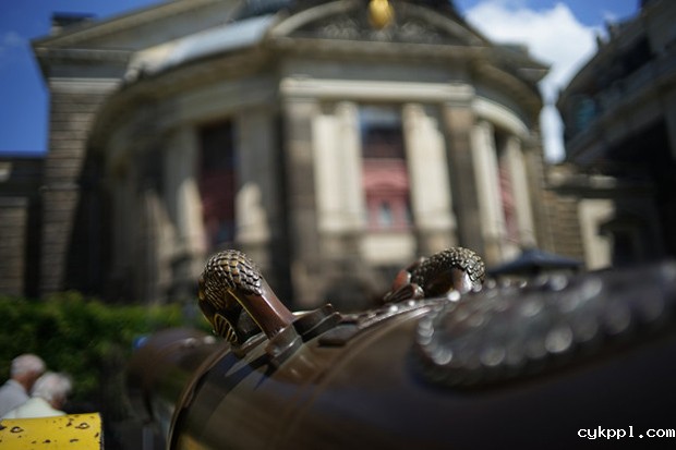 蔡司正式发布Loxia 35/2、50/2全画幅手动无反镜头