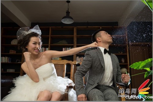 知名婚礼摄影师浅析旅拍中的用光技巧