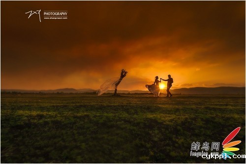 知名婚礼摄影师浅析旅拍中的用光技巧