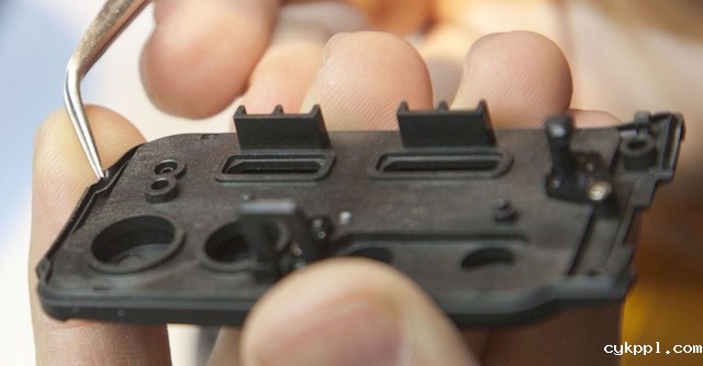 佳能EOS 7D Mark II拆解