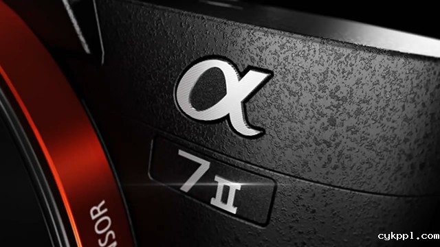 索尼发布全球首款5轴防抖全画幅无反A7 II