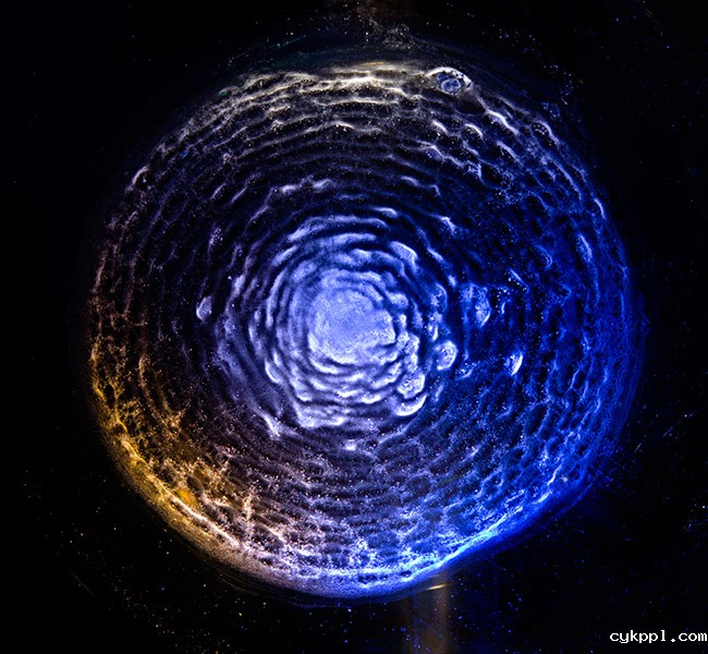 『创意摄影』威士忌里的“星际风光”