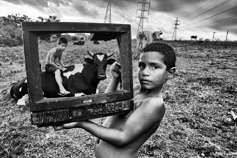 戏剧性的街头摄影