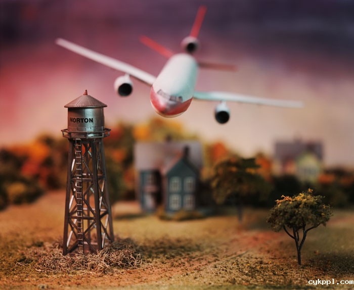 Lori Nix:堪萨斯州的灾难