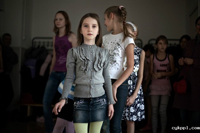 摄影师实拍世界超模生产地——西伯利亚