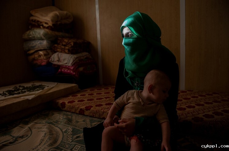 女战地摄影师Lynsey Addario作品