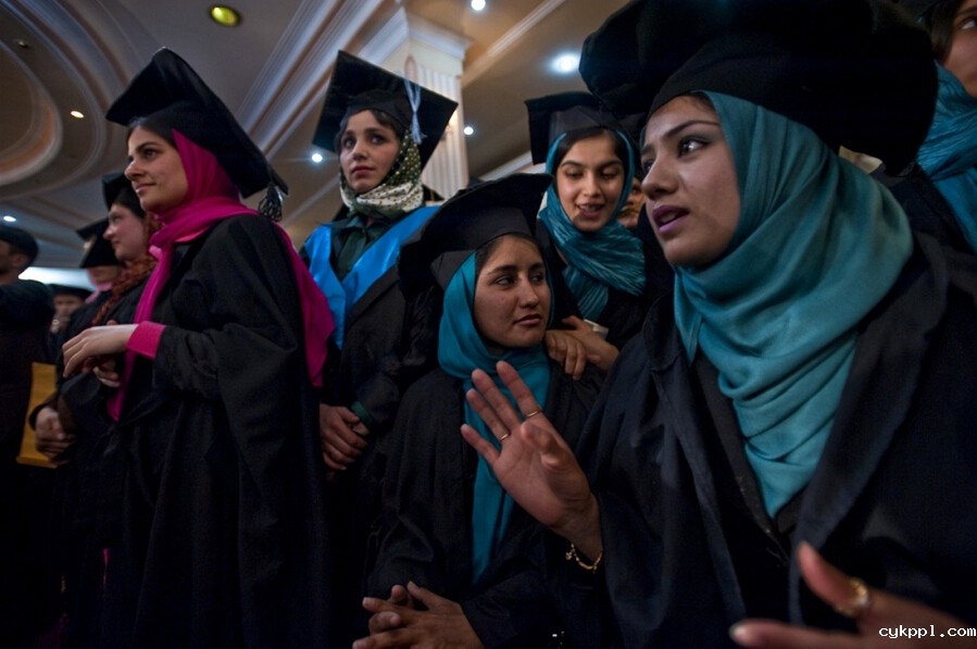 女战地摄影师Lynsey Addario作品