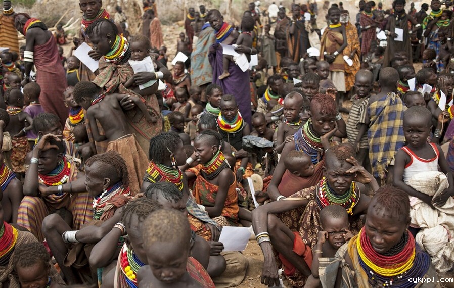 女战地摄影师Lynsey Addario作品