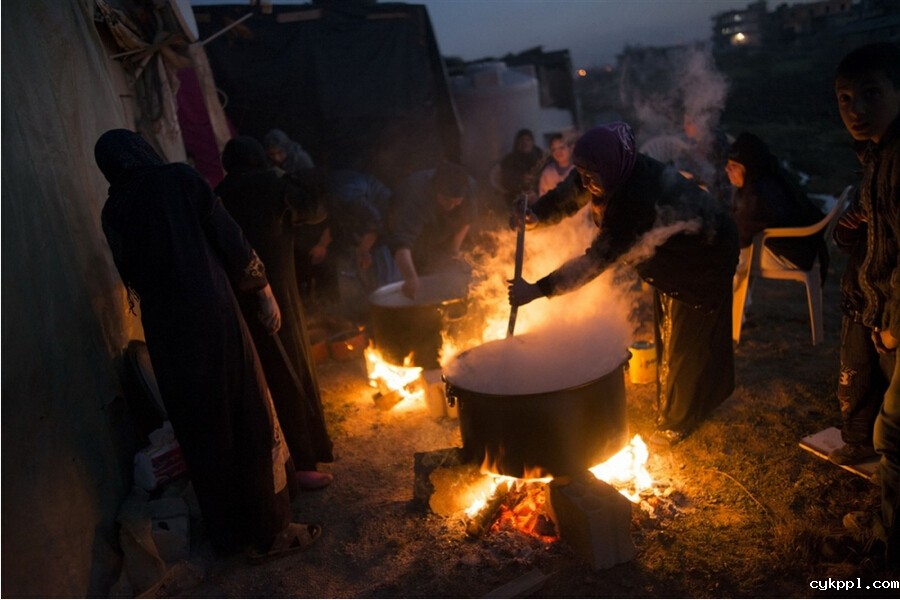 女战地摄影师Lynsey Addario作品