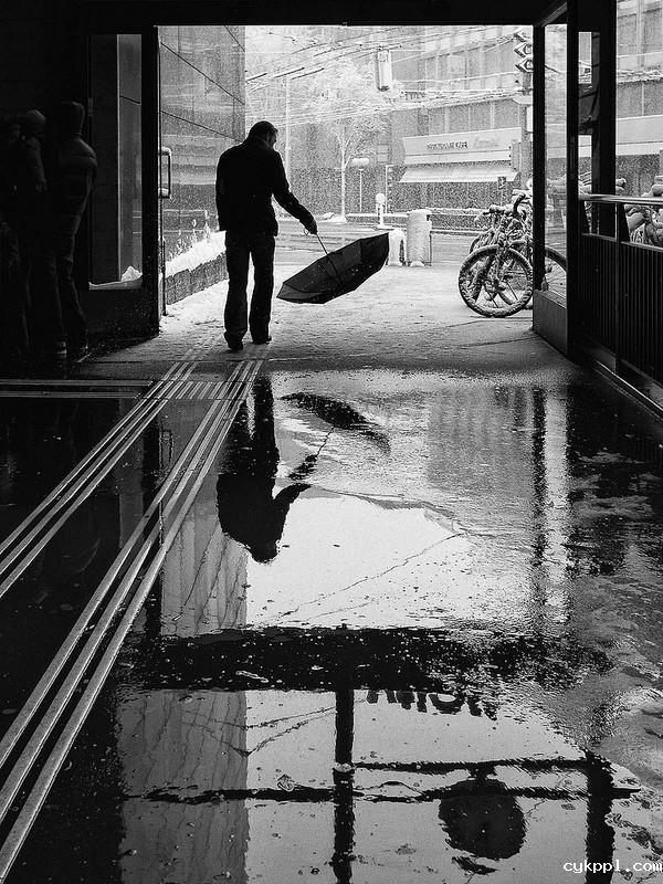 街头摄影师基本功　如何在街头隐形