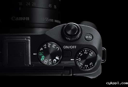 佳能推出第三代无反相机EOS M3