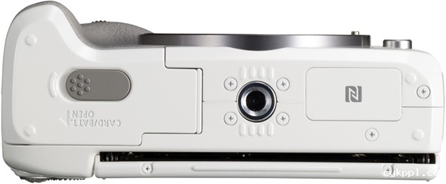 佳能推出第三代无反相机EOS M3