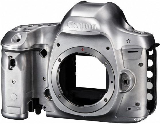 5000万像素的逆袭 佳能发布EOS 5Ds、5Ds R