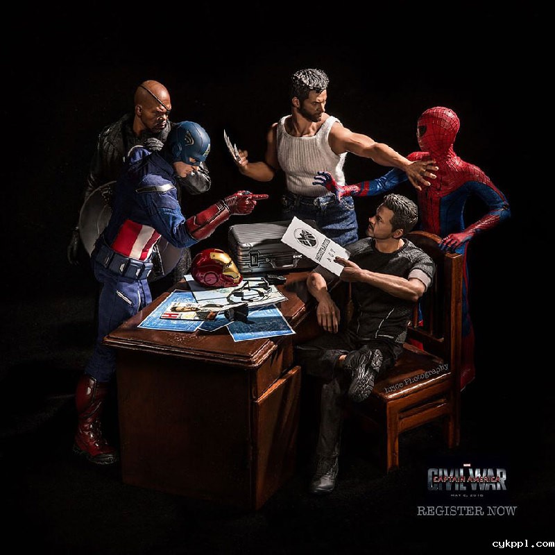 Edy Hardjo：超级英雄的秘密私生活