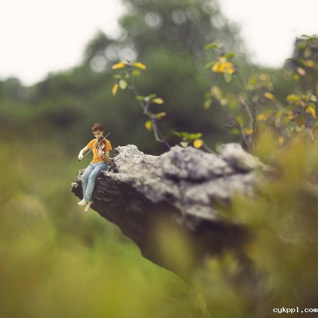 Zev：14岁少年的超现实主义自拍摄影作品