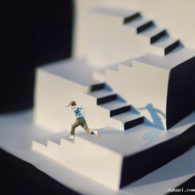 Zev：14岁少年的超现实主义自拍摄影作品