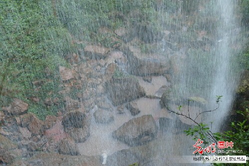 纪念红军长征胜利80周年全国主流媒体聚焦赤水