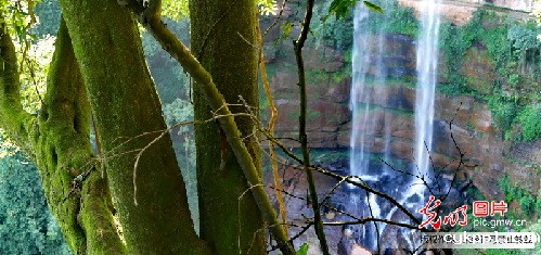 纪念红军长征胜利80周年全国主流媒体聚焦赤水