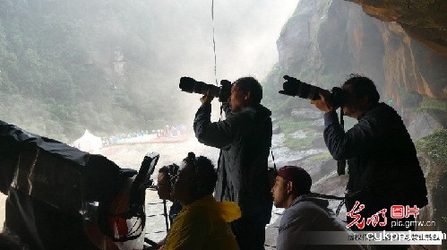 纪念红军长征胜利80周年全国主流媒体聚焦赤水