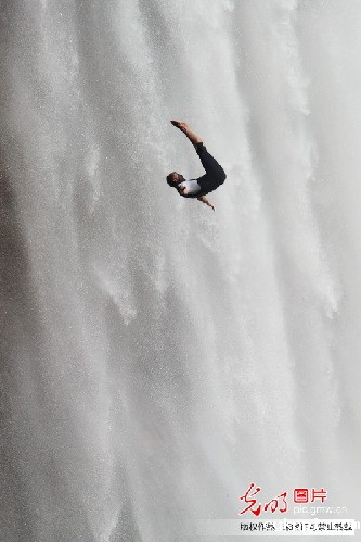 纪念红军长征胜利80周年全国主流媒体聚焦赤水