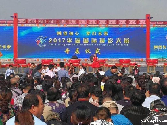 赵建伟摄影作品《军魂》在平遥国际摄影展展出