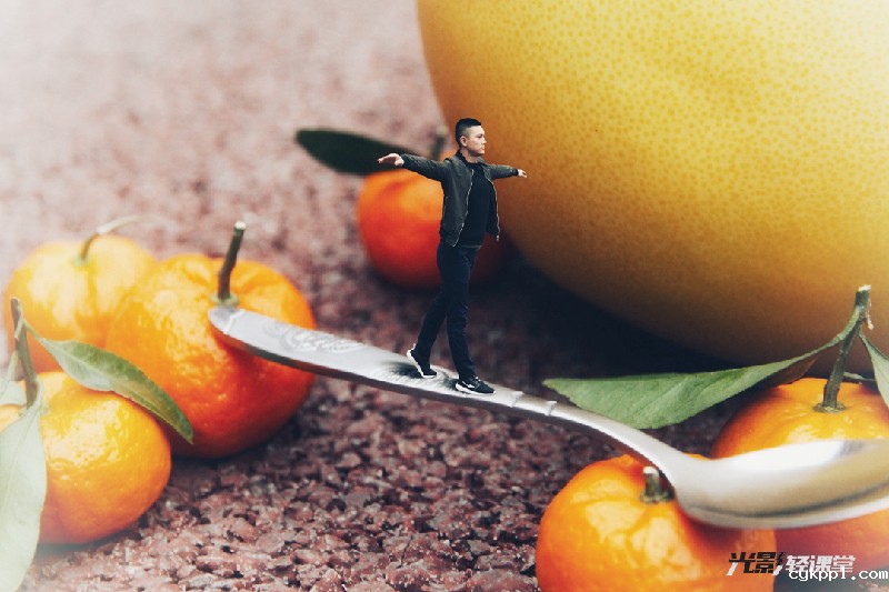 超简单!几步教你创意“小人国”照片拍摄制作方法