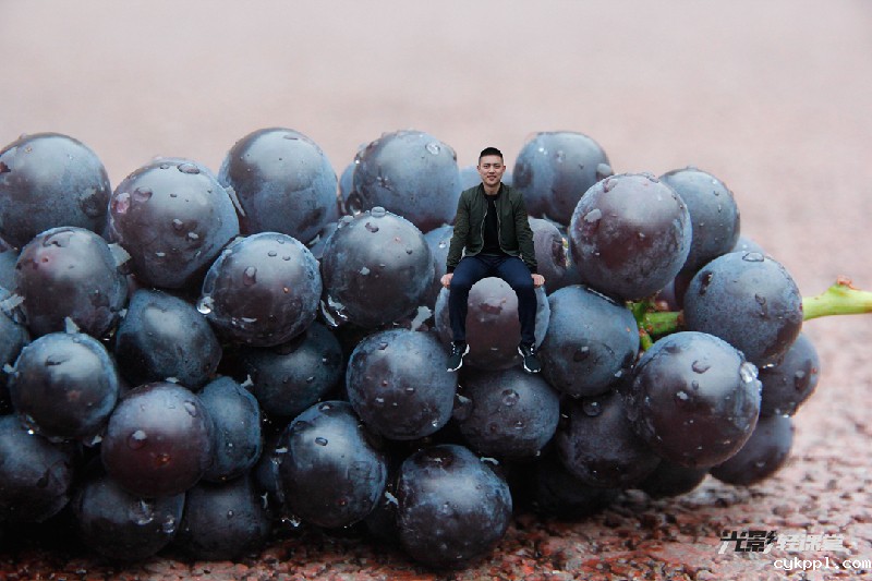 超简单!几步教你创意“小人国”照片拍摄制作方法