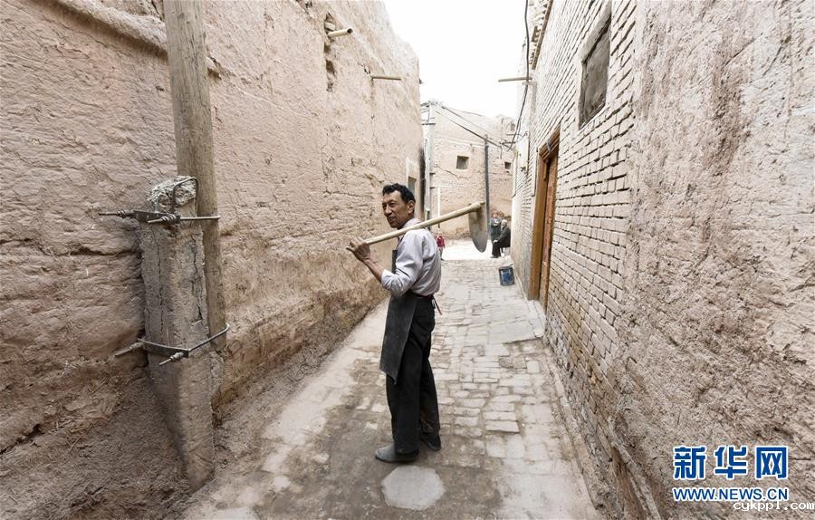 喀什土陶守望者：解不开的泥巴情缘