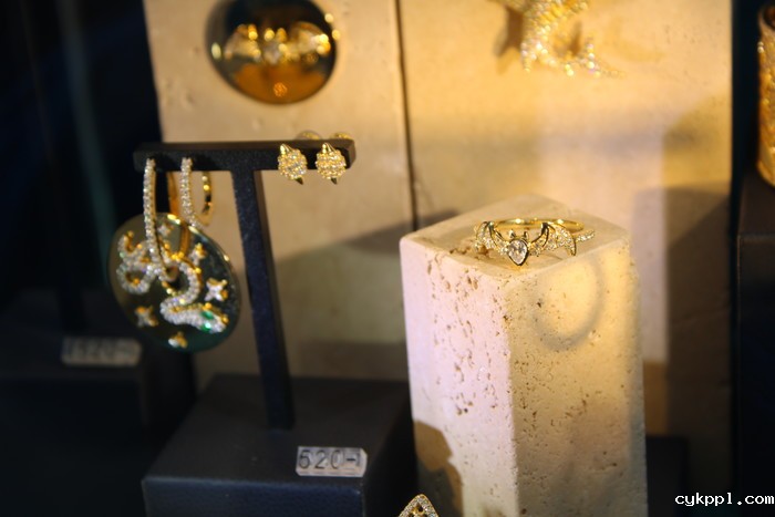 家用入门单反 佳能EOS 1500D、3000D评测