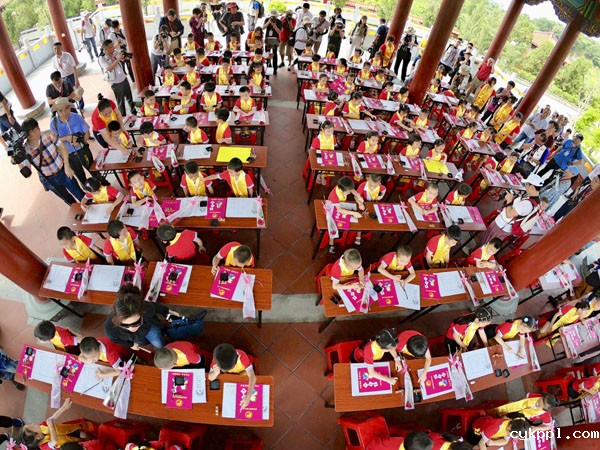 庆祝改革开放40周年：全国百家媒体聚焦花样漳州