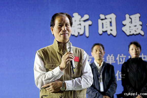 庆祝改革开放40周年 百家媒体聚焦兴文 新闻摄影采访活动启动 庆祝改革开放40周年 百家媒体聚焦兴文 新闻摄影采访活动启动