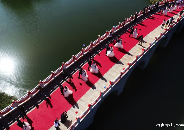 “中华之美”甘肃金张掖影像巡展在北京开幕 “中华之美”甘肃金张掖影像巡展在北京开幕