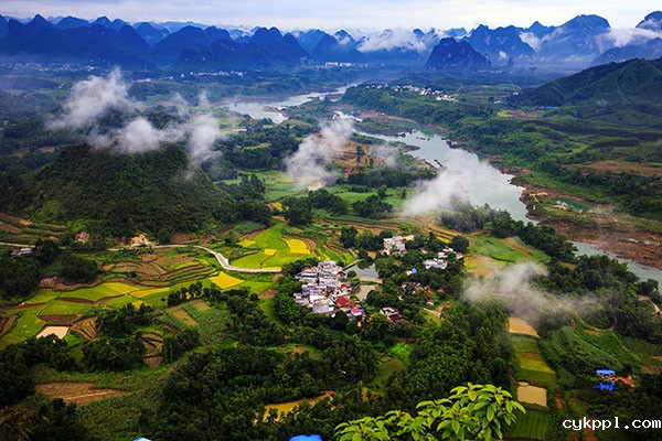 BEVITOR伟德APP官网摄影基地“落户”大化瑶乡