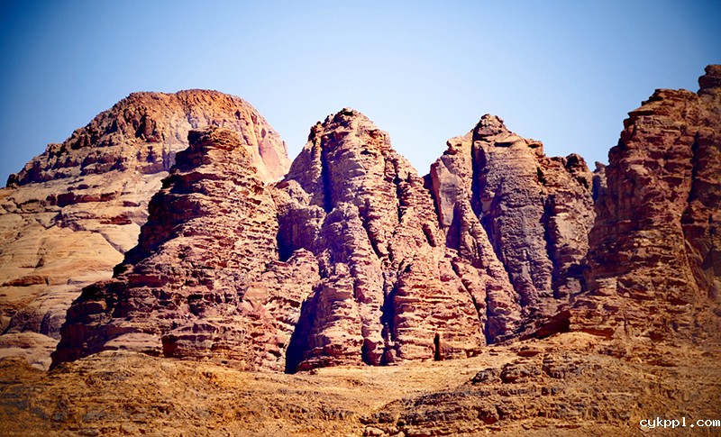 游约旦瓦迪拉姆沙漠(月亮谷)——世界自然和文化双遗产 游约旦瓦迪拉姆沙漠(月亮谷)——世界自然和文化双遗产